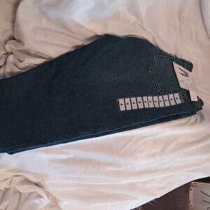 Nine West chyrstie Capri size 4